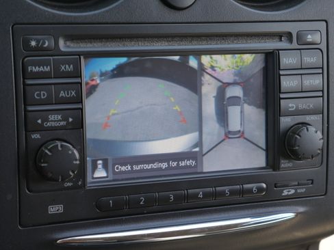 Used 2012 Nissan Rogue SL AWD/4WD image 10