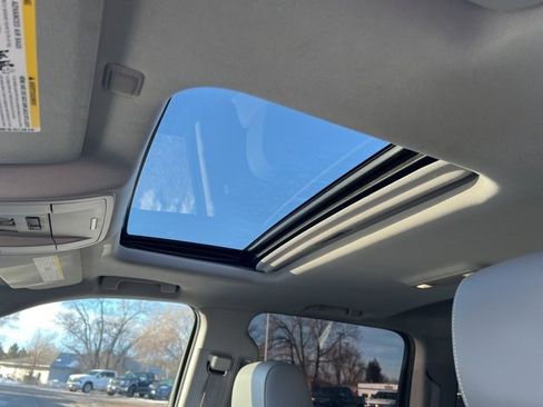 Used 2016 Chevrolet Silverado 1500 LTZ Z71 w/ LTZ Plus Package image 16