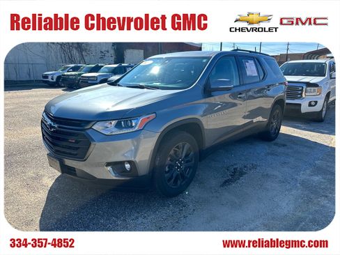 Used 2021 Chevrolet Traverse RS image 1