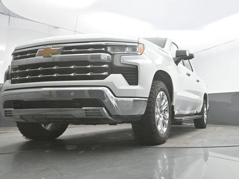 Used 2023 Chevrolet Silverado 1500 LTZ AWD/4WD image 30