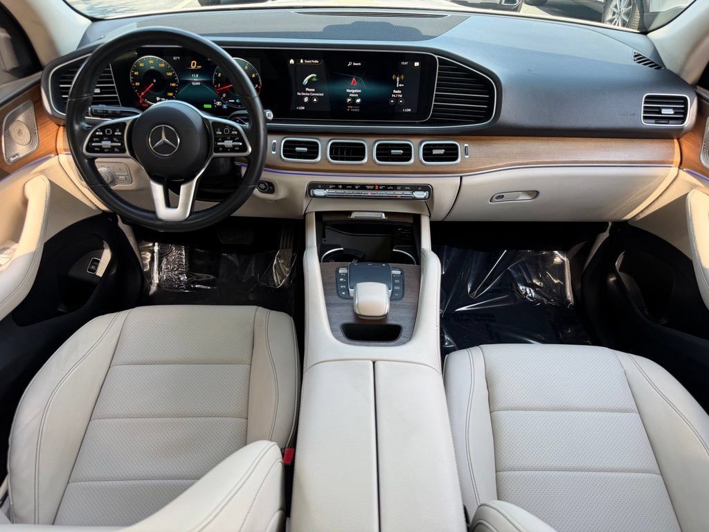 Used 2022 Mercedes-Benz GLE 450 4MATIC w/ AMG Line Exterior image 39