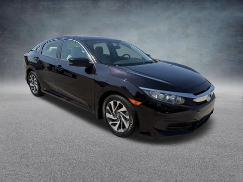 Used 2017 Honda Civic EX image 9