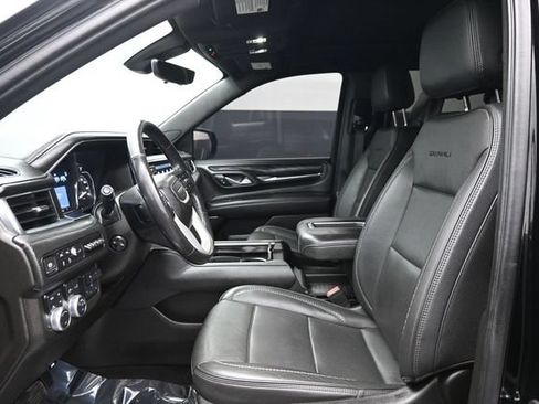 Used 2021 GMC Yukon Denali w/ Denali Ultimate Package AWD/4WD image 7