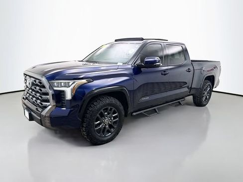 Used 2022 Toyota Tundra Platinum AWD/4WD image 3