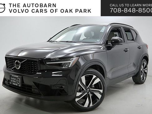 Certified 2023 Volvo XC40 B5 Ultimate w/ Protection Package Premier image 1