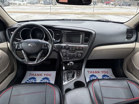 Used 2013 Kia Optima EX w/ Premium Pkg image 16