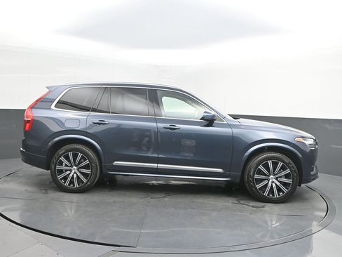 Used 2024 Volvo XC90 B5 Plus w/ Protection Package image 8
