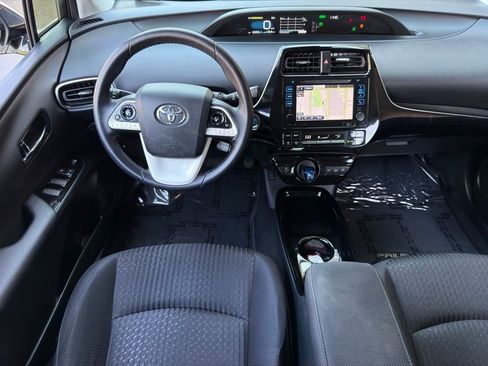 Certified 2019 Toyota Prius Prime Plus image 8