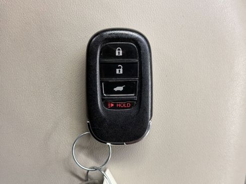 Certified 2023 Honda HR-V LX image 30