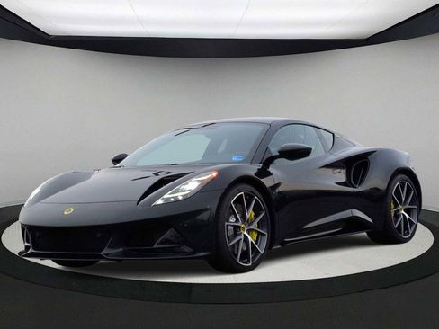 Used 2024 Lotus Emira First Edition image 4