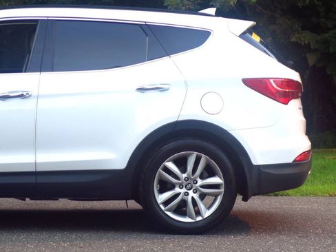 Used 2014 Hyundai Santa Fe Sport 2.0T w/ Navigation Package 06 FWD image 22