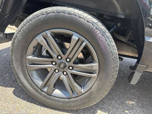 Certified 2023 Ford F150 Lariat AWD/4WD image 9