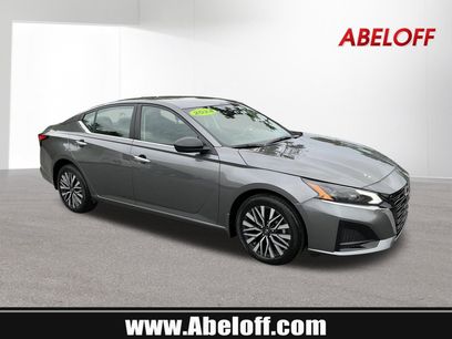Used 2024 Nissan Altima 2.5 SV