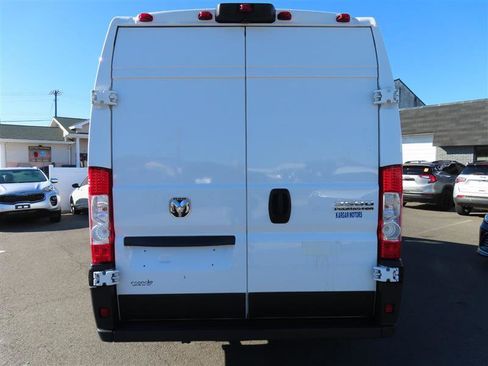 Used 2024 RAM ProMaster 3500 w/ Convenience Group image 12
