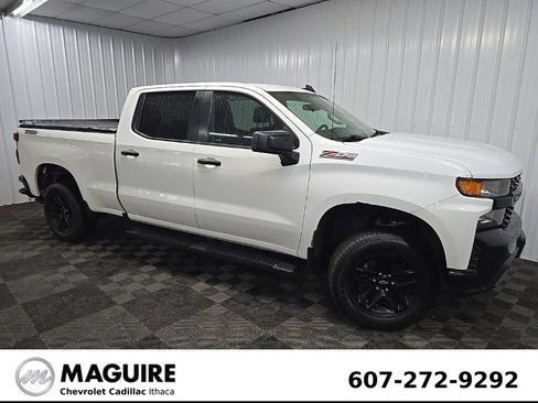 Used 2022 Chevrolet Silverado 1500 Custom Trail Boss AWD/4WD image 1