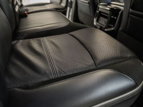 Used 2021 RAM 2500 Laramie w/ Night Edition image 45