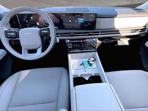 New 2026 Hyundai Santa Fe Calligraphy image 5