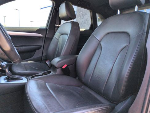 Used 2015 Audi Q3 2.0T Prestige image 26