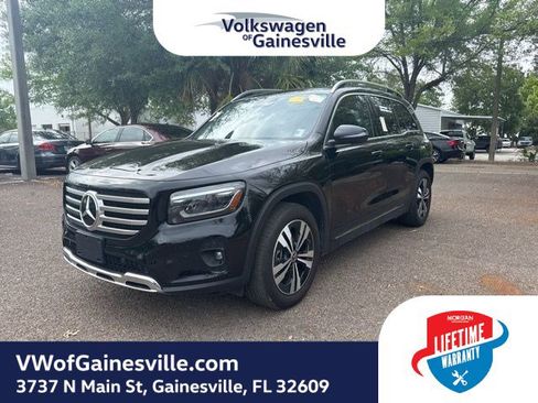 Used 2025 Mercedes-Benz GLB 250 image 2