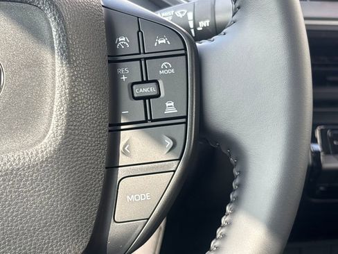 New 2026 Toyota Prius LE image 19