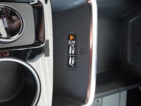 New 2026 Chevrolet Equinox LT w/ Convenience Package II image 56