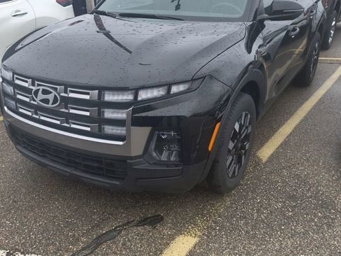 Certified 2025 Hyundai Santa Cruz SEL image 1