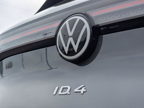 Certified 2023 Volkswagen ID.4 Pro S RWD image 31