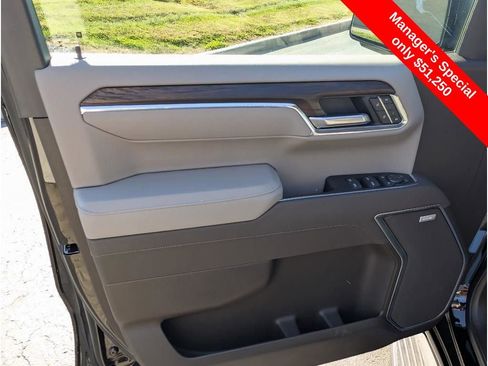 Used 2025 GMC Sierra 1500 SLT w/ SLT Premium Package image 15