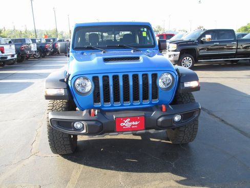Used 2023 Jeep Gladiator Mojave w/ Cold Weather Group image 11