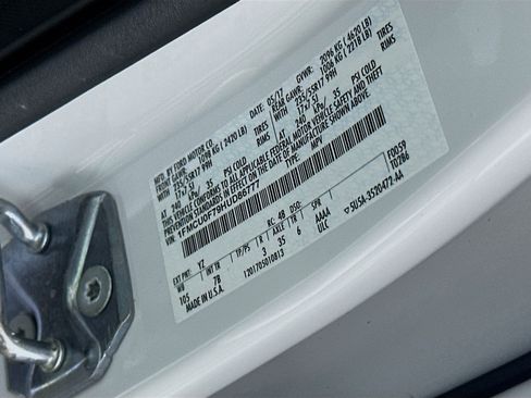 Used 2017 Ford Escape S image 12