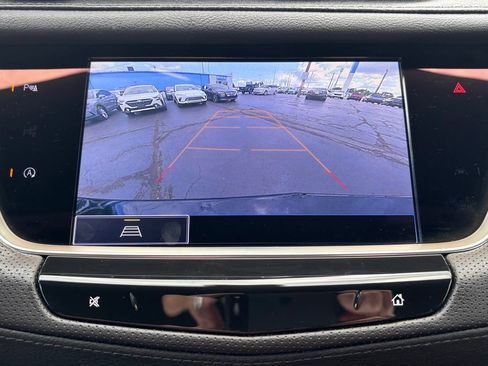 Used 2024 Cadillac XT5 Luxury w/ LPO, Floor Liner Package AWD/4WD image 30