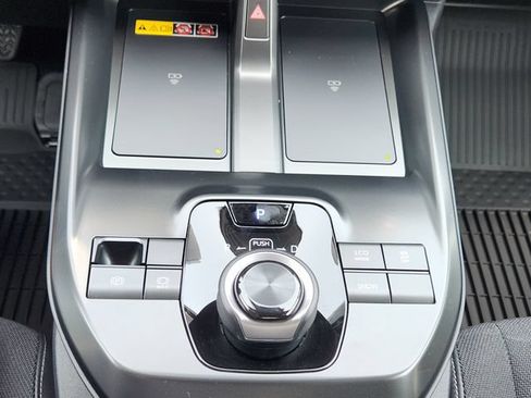 New 2026 Toyota C-HR AWD/4WD image 17