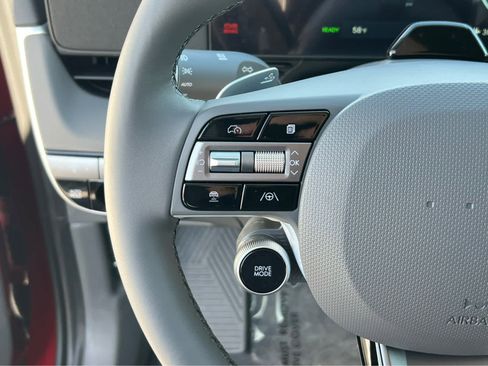 New 2026 Hyundai Ioniq 5 SEL image 32