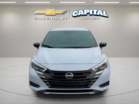 Used 2025 Nissan Versa SR w/ Trunk Package FWD image 8