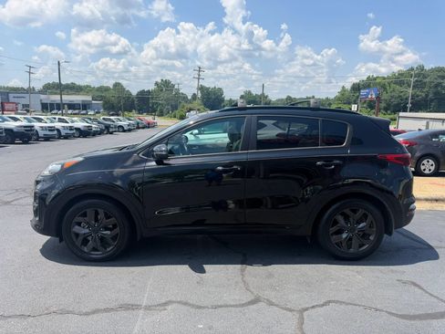 Used 2021 Kia Sportage S FWD image 4
