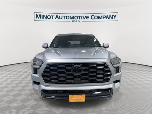 Used 2024 Toyota Sequoia Platinum AWD/4WD image 3