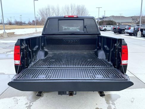 Used 2015 Nissan Titan SV w/ SV Value Truck Package image 22