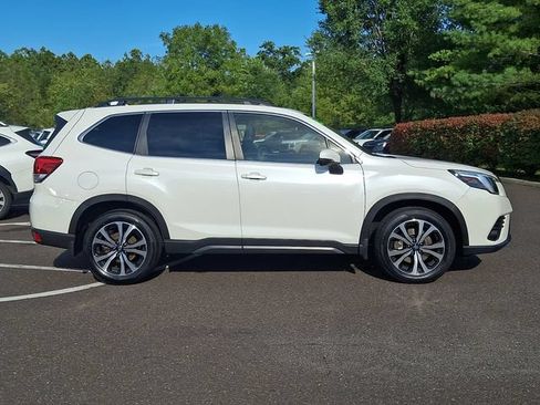 Certified 2023 Subaru Forester Limited AWD/4WD image 7