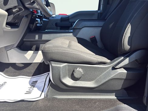 Used 2018 Ford F150 XL w/ Equipment Group 101A Mid AWD/4WD image 25