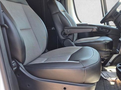 Used 2023 RAM ProMaster 2500 FWD image 18