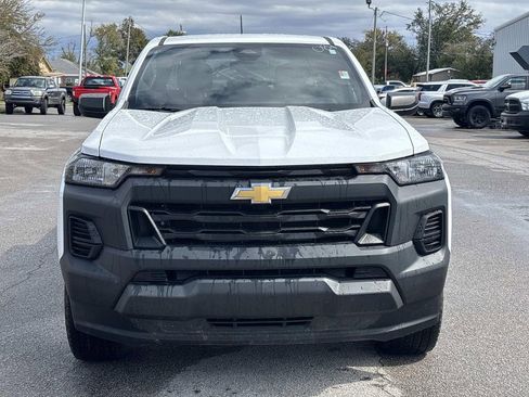 Used 2024 Chevrolet Colorado W/T image 8
