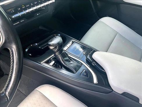 Used 2019 Lexus UX 200 w/ Accessory Package 2 FWD image 14