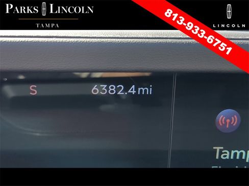 Certified 2024 Lincoln Nautilus Reserve w/ Equipment Group 202A image 32