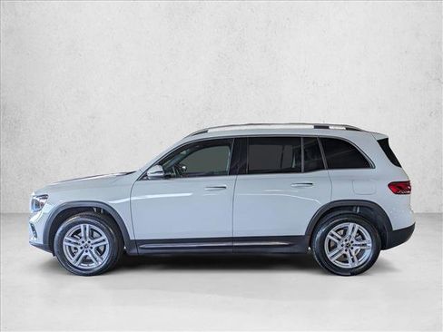 Certified 2023 Mercedes-Benz GLB 250 image 11