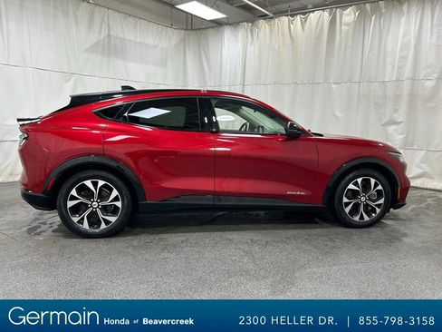 Used 2021 Ford Mustang Mach-E Premium image 9