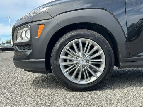 Used 2020 Hyundai Kona SEL FWD image 11