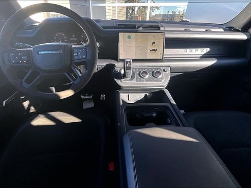 Used 2023 Land Rover Defender 110 Carpathian Edition image 15