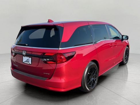 Used 2023 Honda Odyssey Sport image 7
