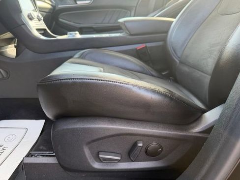 Used 2023 Ford Edge ST w/ Equipment Group 401A AWD/4WD image 22