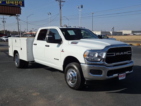 Used 2024 RAM 3500 SLT w/ Quick Order Package 2YG SLT image 5